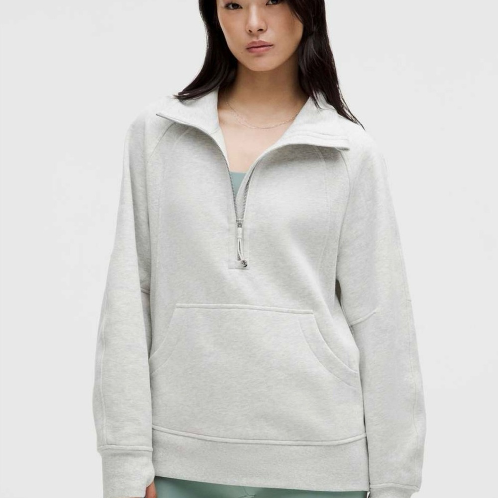 ✨ISO✨Lululemon Scuba Oversized Funnel Half-Zip *Long Ultra Light Grey SIZE: M/L